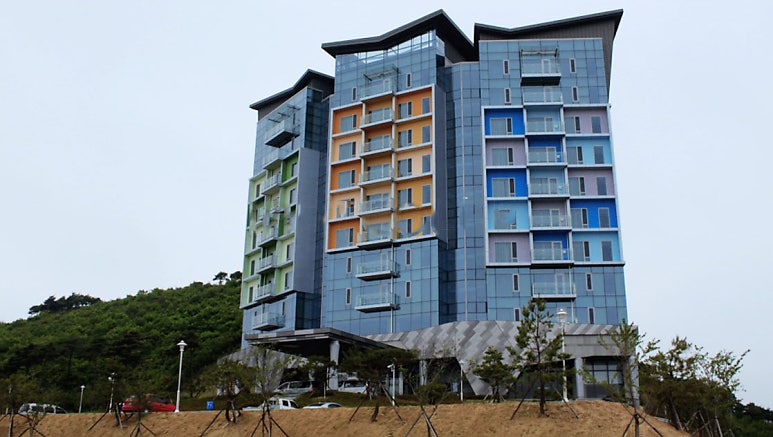 Pohang C.C.