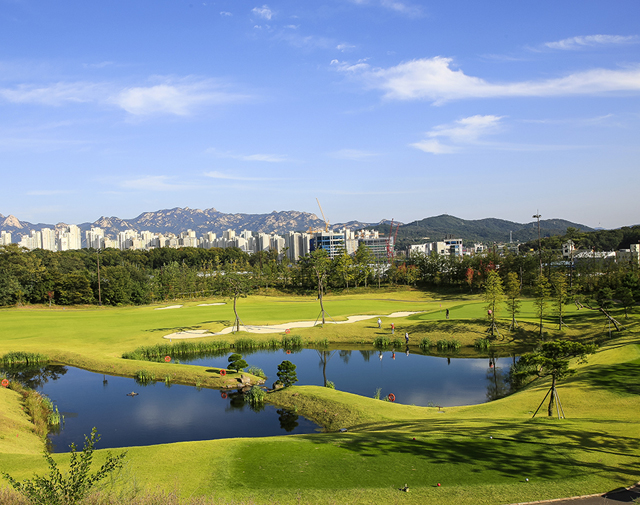 Hanyang Pine Country Club