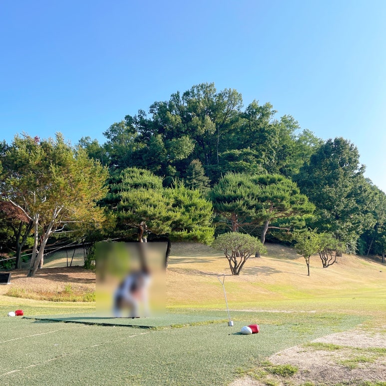 Lavdol Country Club